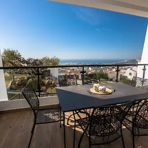 https://apartamentos-torres-de-san-juan.es-andalucia.com