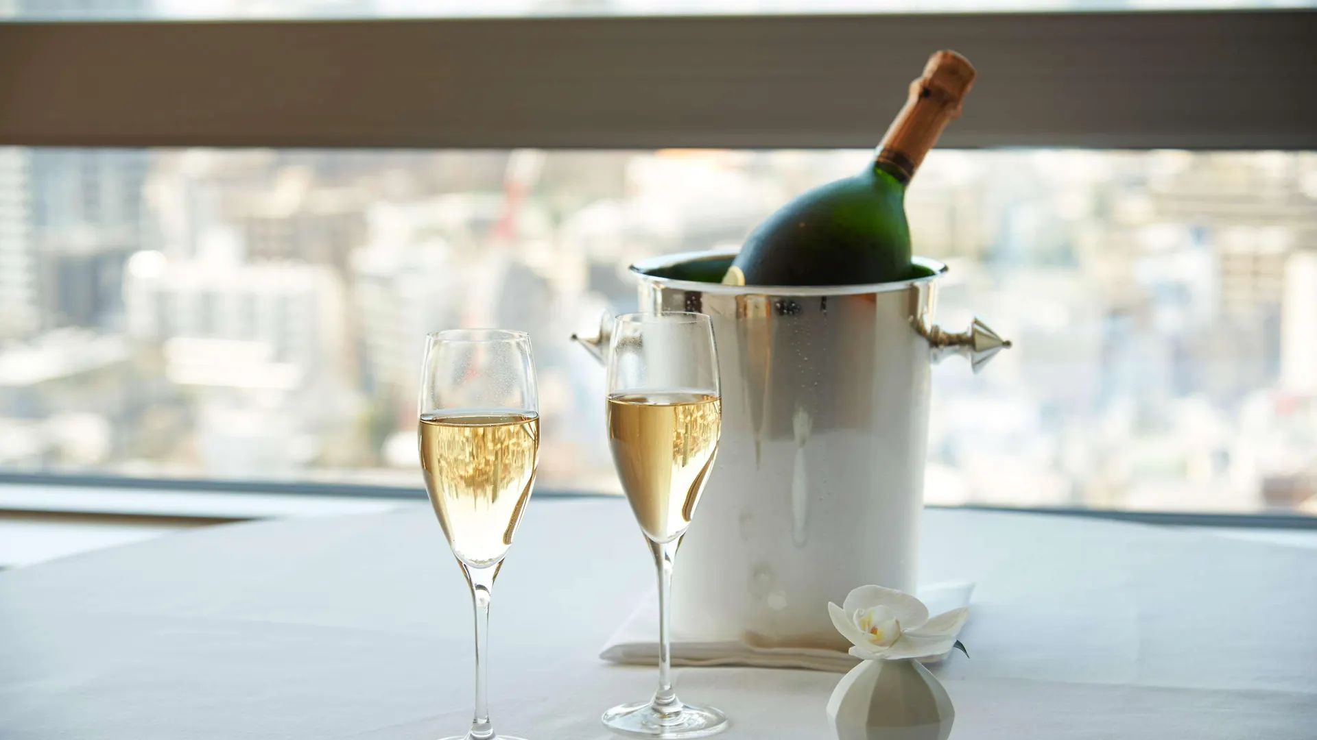 Hotel Grand Hyatt Tokio 5*,  Japón