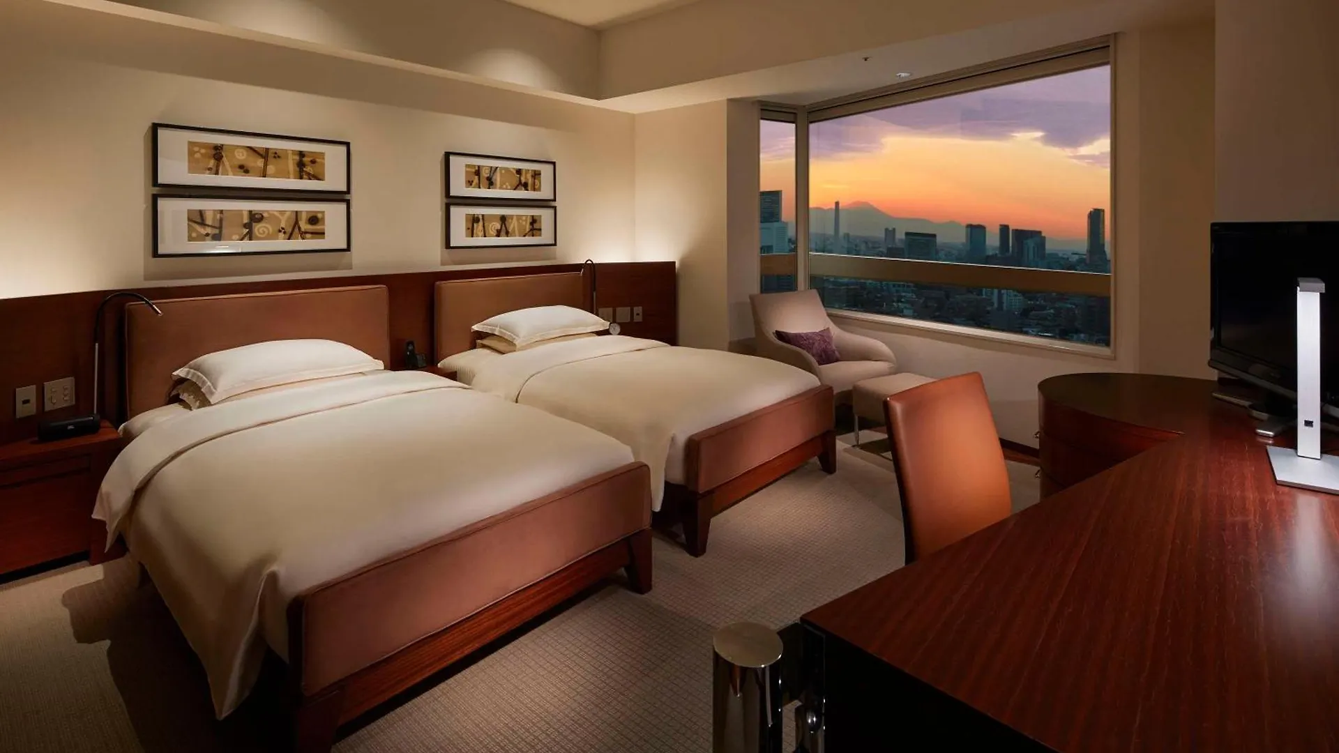 Hotel Grand Hyatt Tokio 5*,  Japón